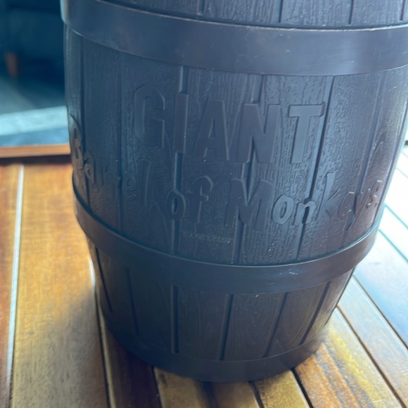 Vintage Giant Barrel of Monkeys. Lakeside Toys 1966 with all monkeys - Picture 3 of 9